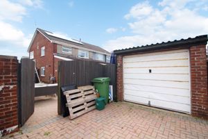 Photo 24- click for photo gallery